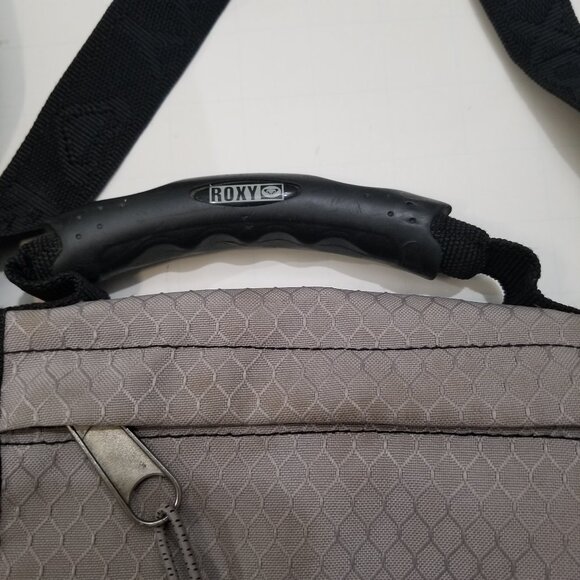 Roxy Green/Forest Green backpack & Roxy Gray Crossbody bag (2 total) - Picture 15 of 16